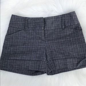 Express Shorts / Casual Trouser Shorts
